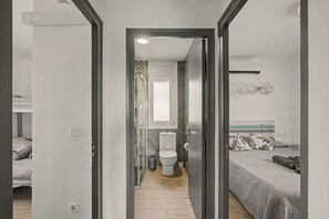Iron/ironing board, WiFi, bed sheets - Apartment with Private Garden, Pool, Terrace & WiFi in Quiet Area of Roses (Roses)