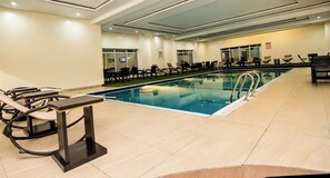 Una piscina techada