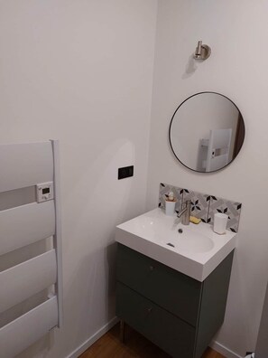 Hair dryer - Vacation Rental in the Somme Bay Area for 2 People (Fort-Mahon-Plage)
