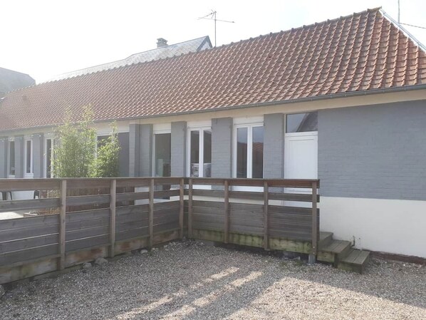 Exterior - Vacation Rental in the Somme Bay Area for 2 People (Fort-Mahon-Plage)