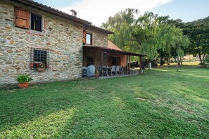 Exterior - Casa Vindelbono: pool, relaxation & charm among the mountains (Badiaccia)