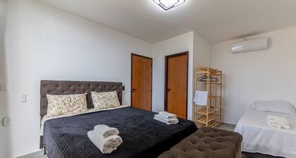 160D-Casa com 4 suítes- Japaratinga-AL
