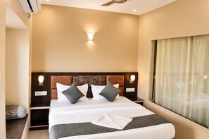 Deluxe Room | Free WiFi - GOBINDA GRAM (PURI)