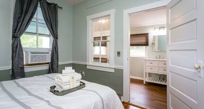 Exclusive Whole-Inn Lodging: The Ultimate Shenandoah Valley Group Retreat at The Buckhorn