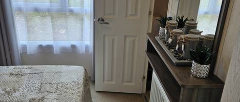 2 bedrooms, WiFi