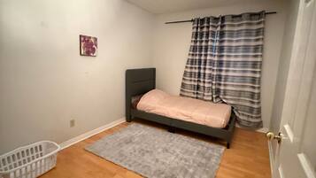 Room, 3 Bedrooms, Accessible | 3 bedrooms
