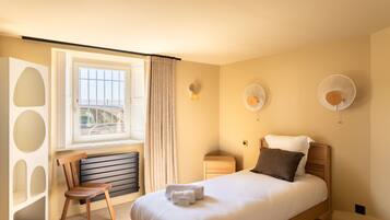 4 chambres, Wi-Fi gratuit, draps fournis