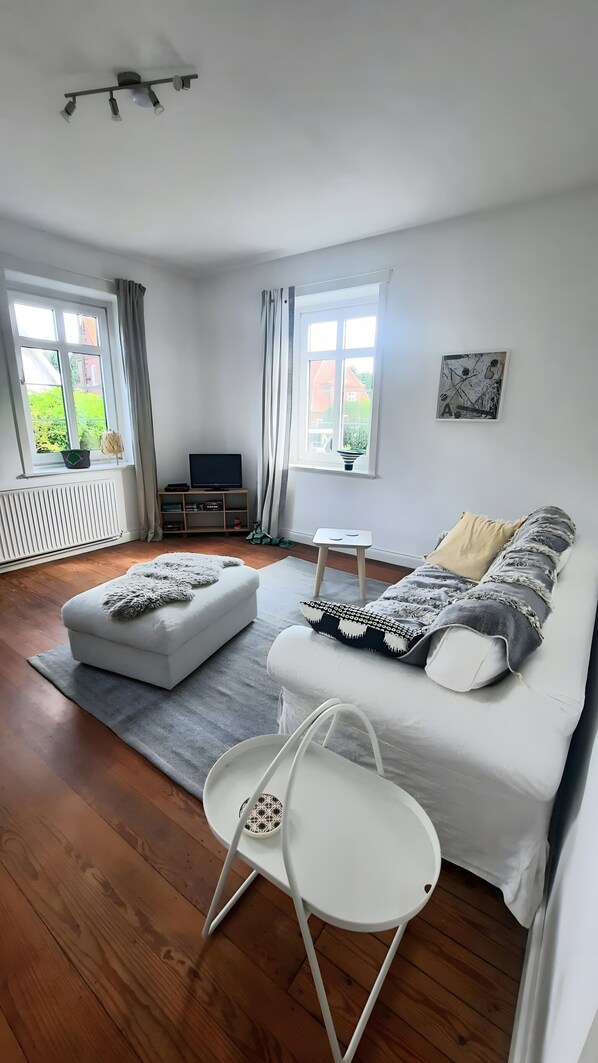 Fernseher, DVD-Player
