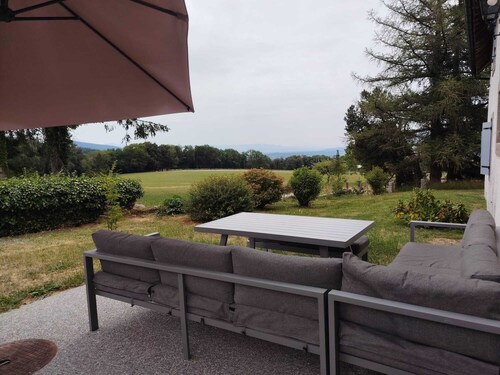 Charming Farmhouse Vacation Rental with a View of Lake Geneva