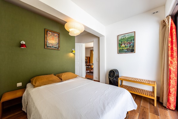 1 bedroom, iron/ironing board, WiFi, bed sheets