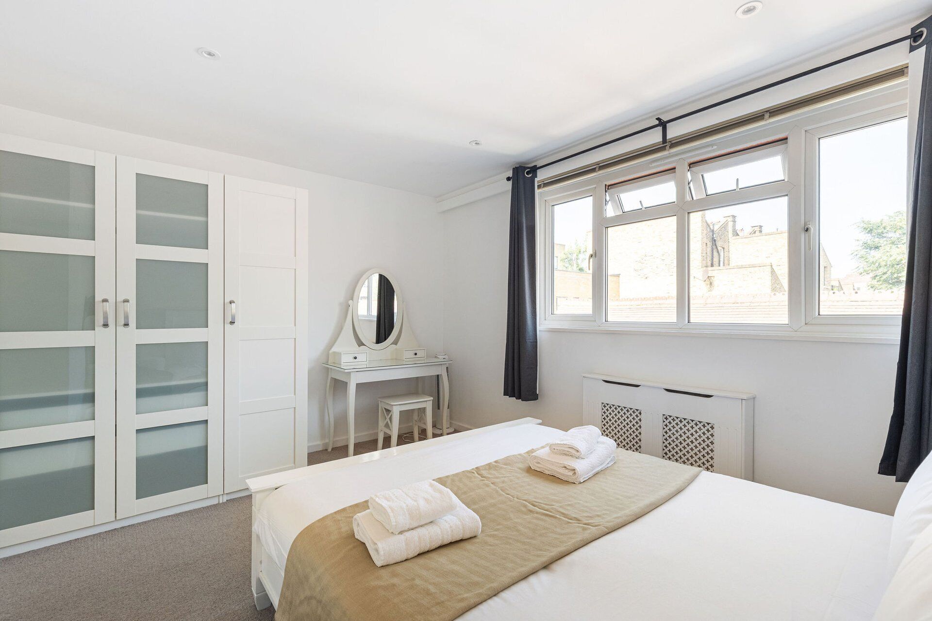 2 habitaciones, internet y ropa de cama 