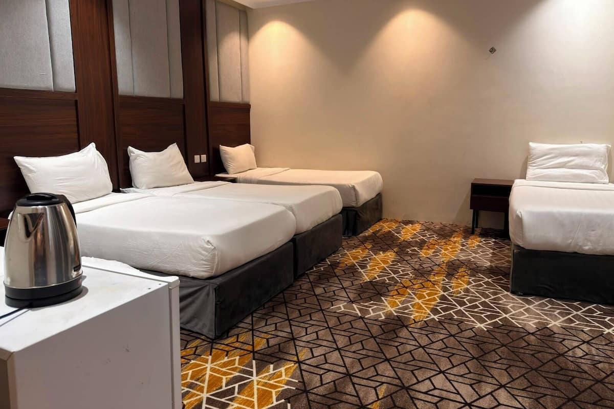 Habitación triple básica | Wifi gratis