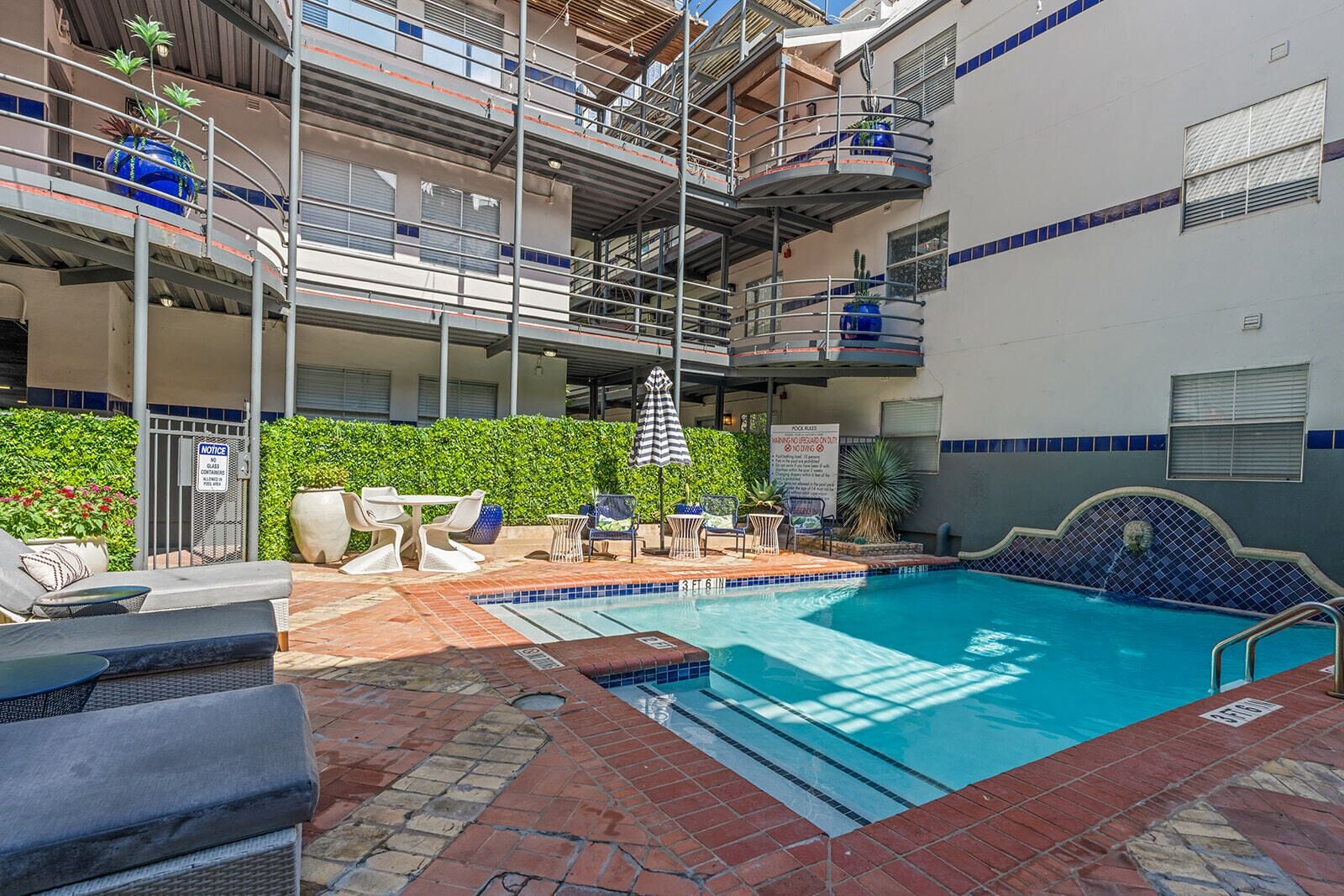 Apartment, Courtyard View | Pool | Outdoor pool