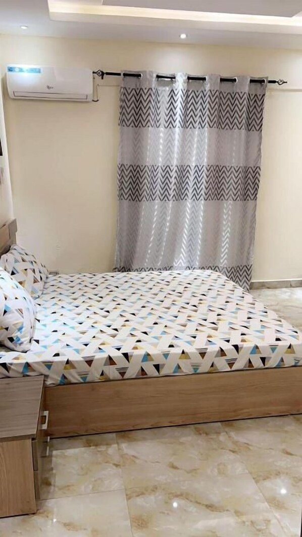 Blackout curtains, free WiFi - Residence Meublée Liberté 2 (DAKAR)