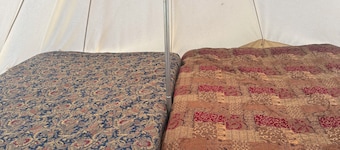 Glamping Tent! Amazing Mountain Scenery! Secure private location
