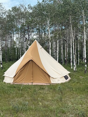 Glamping Tent! Amazing Mountain Scenery! Secure private location