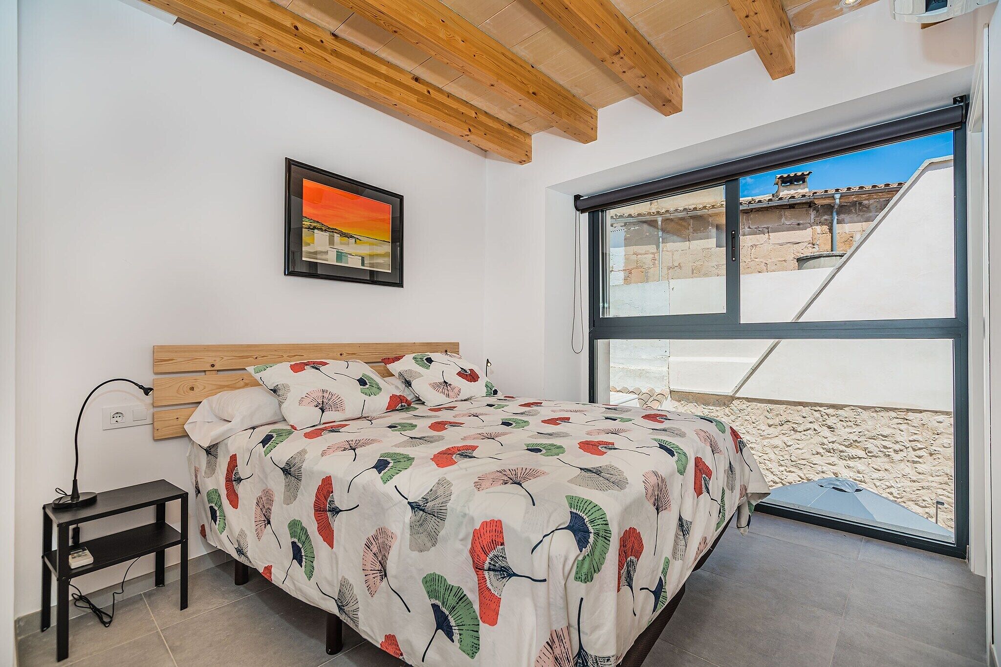 4 bedrooms, iron/ironing board, travel crib, WiFi (free)