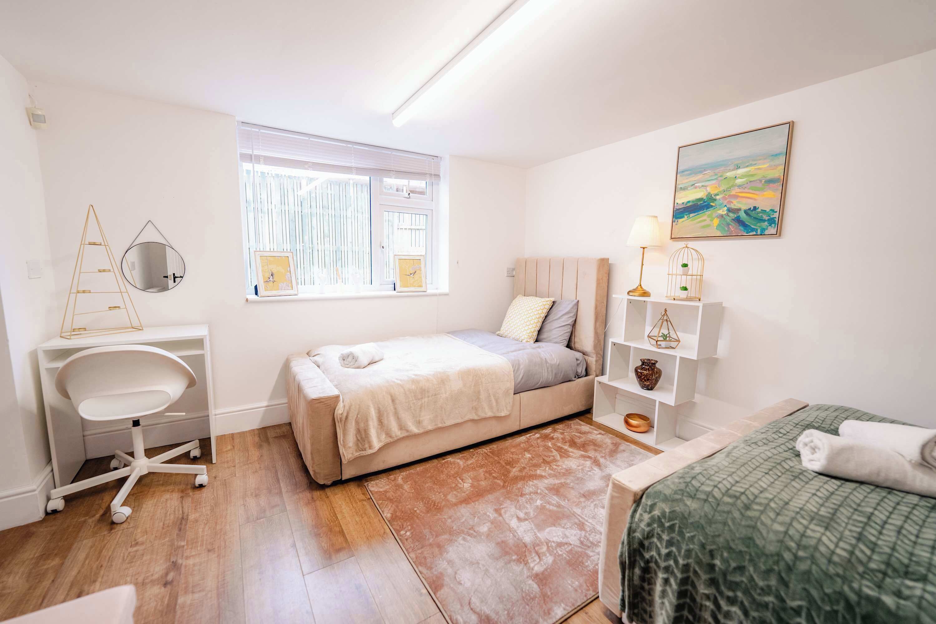 3 bedrooms, desk, iron/ironing board, WiFi