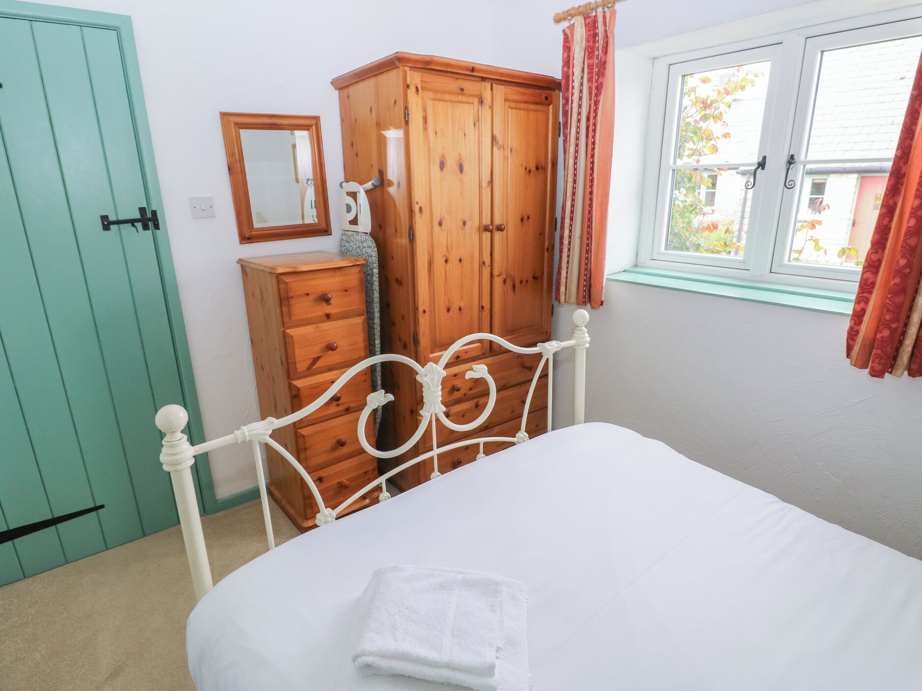 1 bedroom, WiFi (free), individually decorated, individually furnished