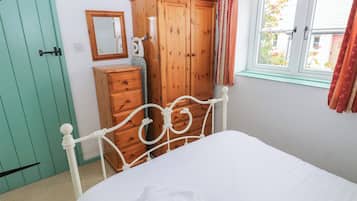 1 bedroom, WiFi (free), individually decorated, individually furnished