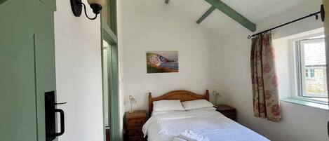 1 slaapkamer, gratis wifi, individueel gedecoreerd