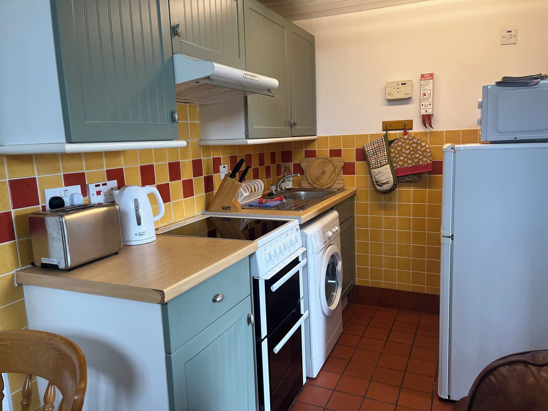 Cookware/dishes/utensils