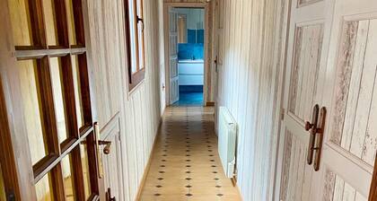 Apartment 'Casa d’Eva' with Mountain View, Wi-Fi and Air Conditioning