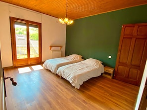 2 chambres, Wi-Fi, draps fournis