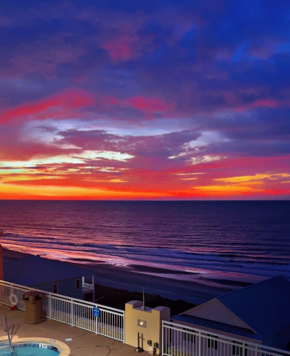 Pool - Ocean View| King Bed | Pools & Lazy River |CG Pier (North Myrtle Beach)