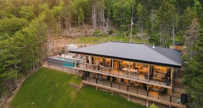 Epic Oceanfront Escape Pool,Hot tub,Sauna