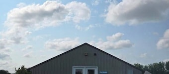 3-bedroom cabin in Big Stone City