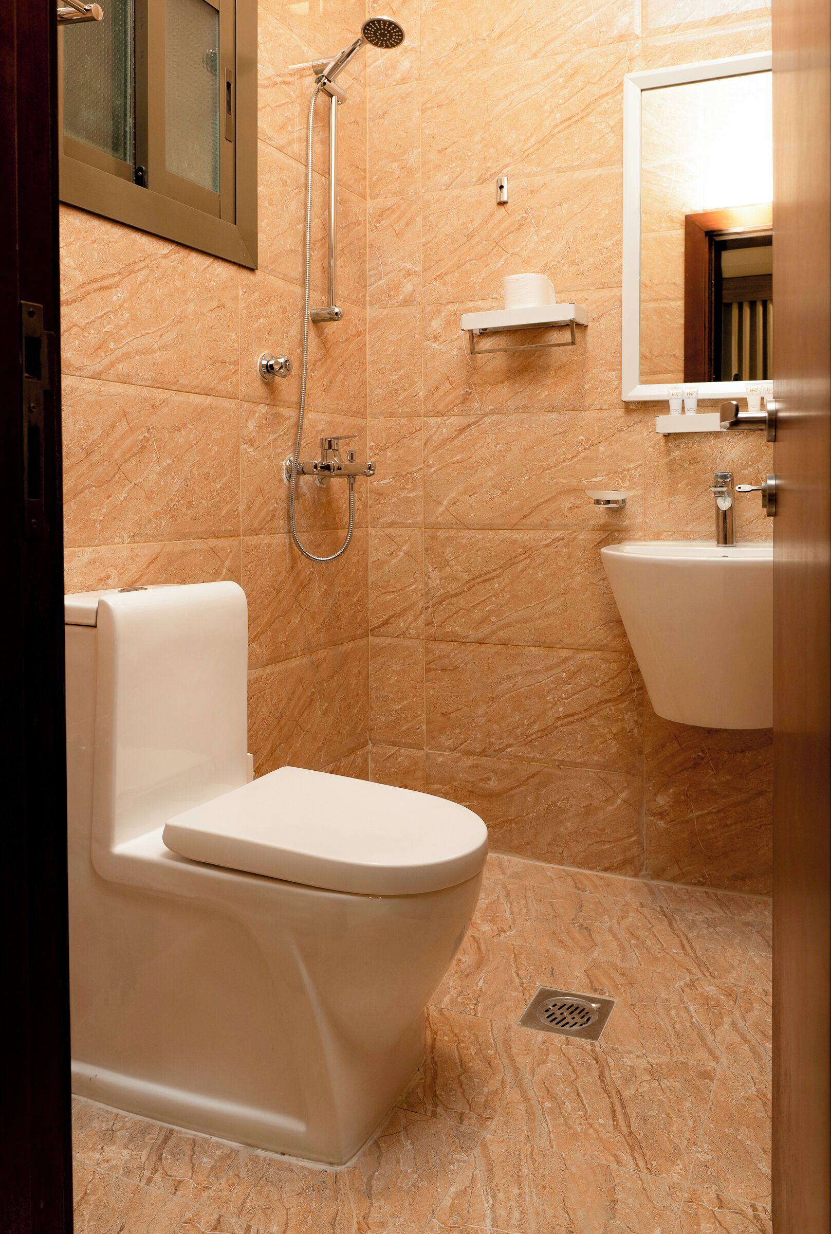 Hair dryer, towels, soap, shampoo