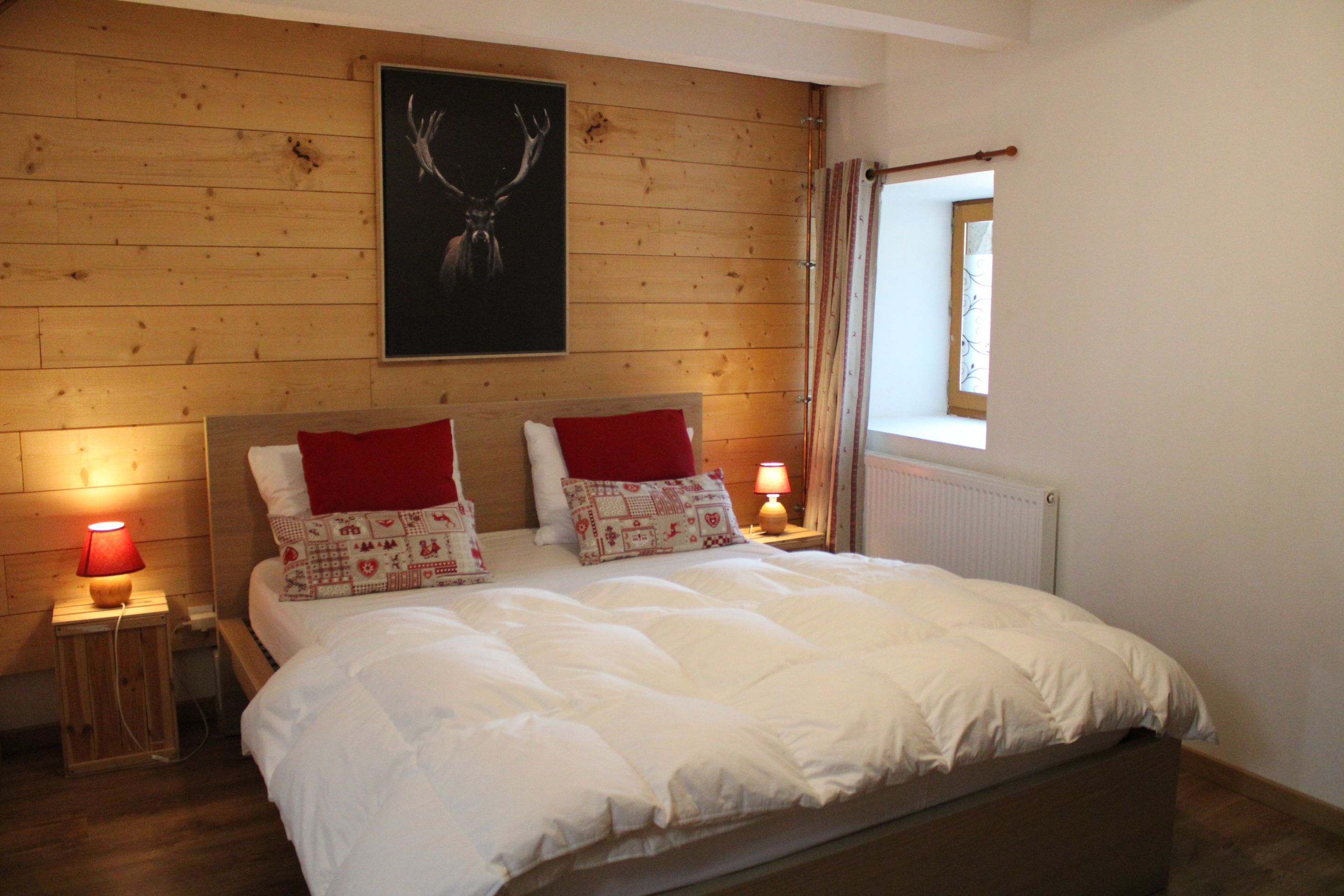 1 bedroom, internet, bed sheets