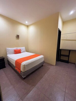 Standard Room | Free WiFi - Hotelito Fiesta Caribeña (Coatzacoalcos)