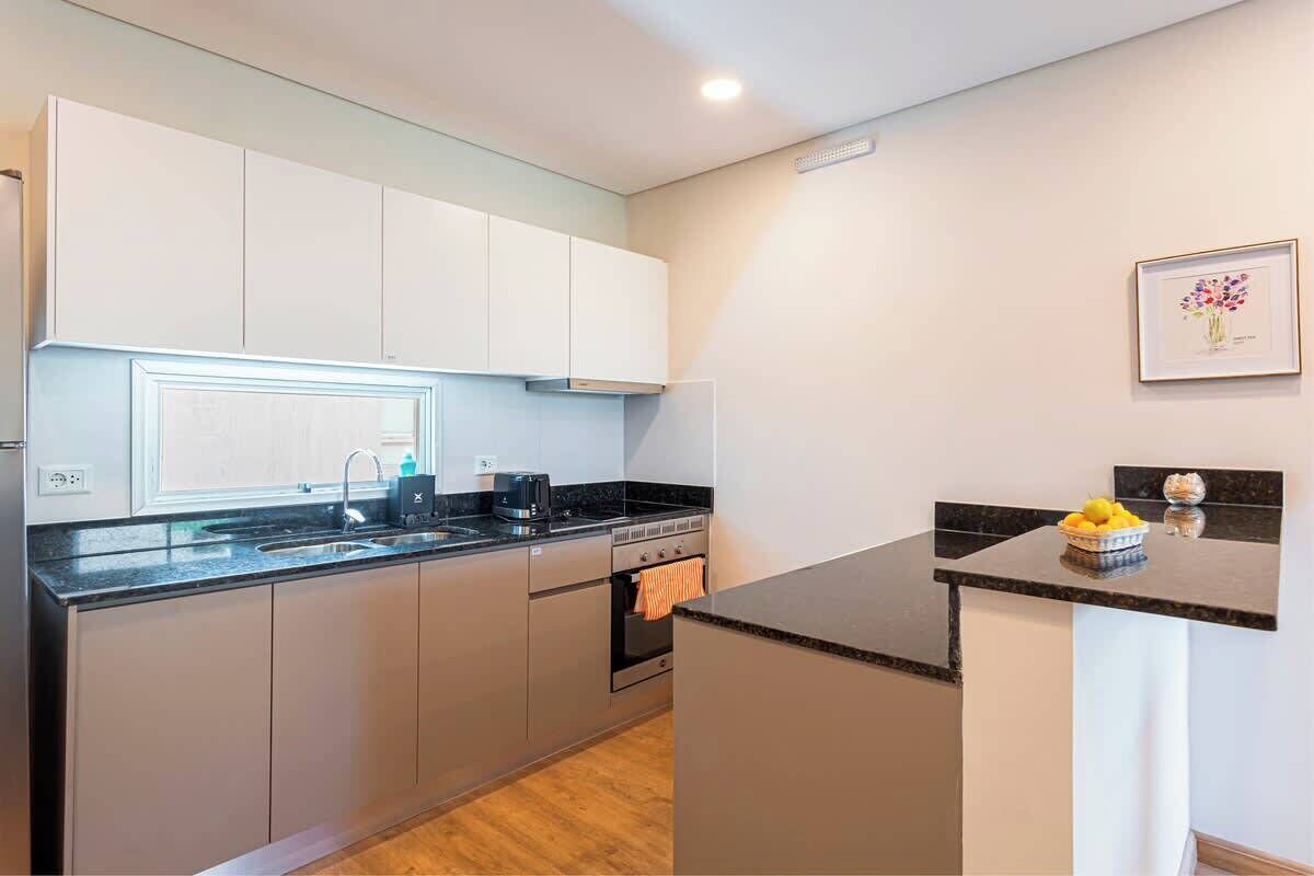 Familienapartment, Balkon, Stadtblick | Eigene Küche