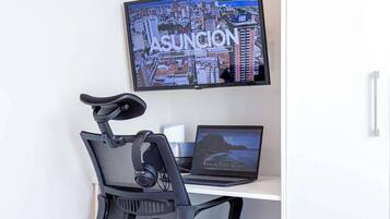 Comfort Apartment, Balcony, City View | Interior
