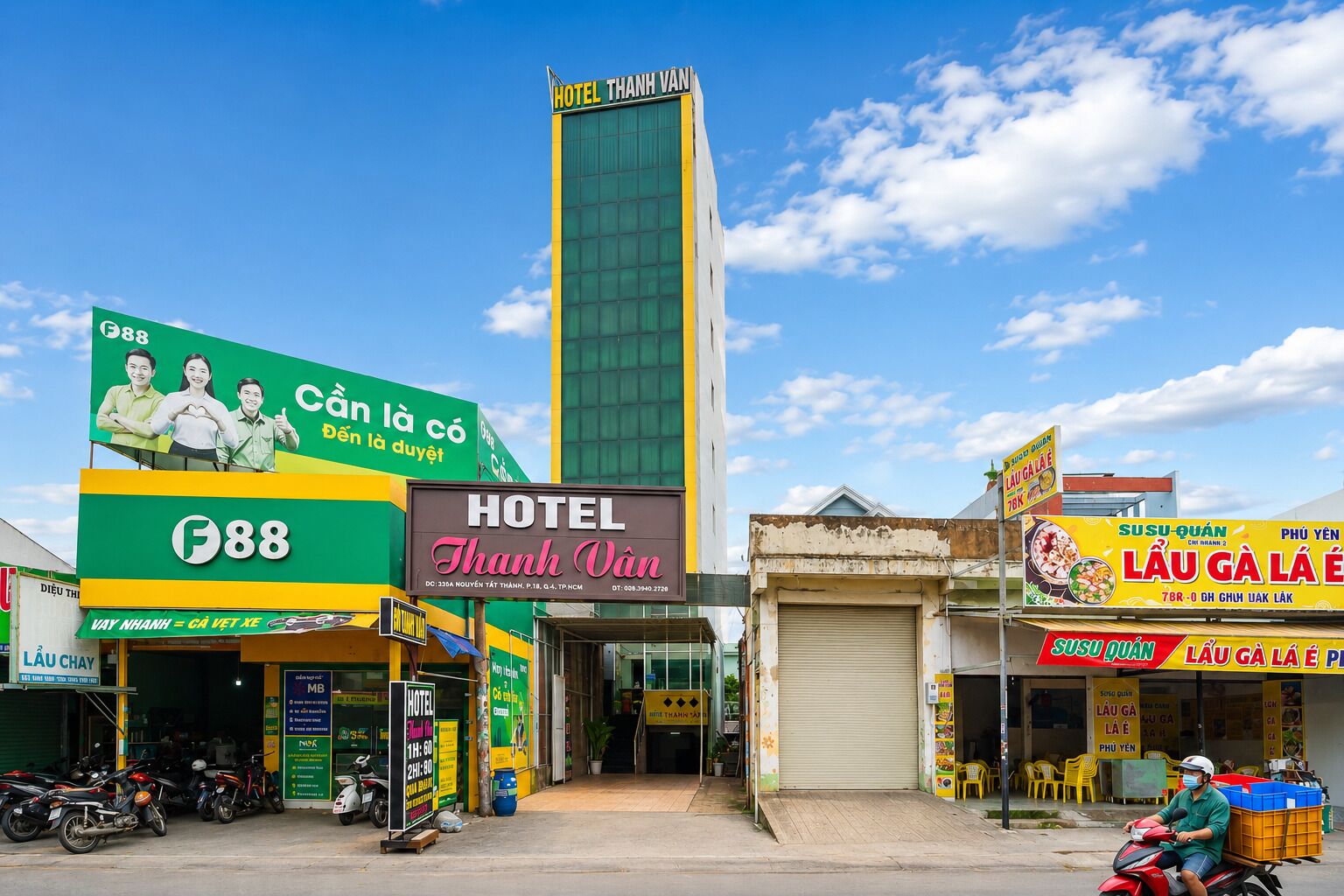Fachada de la propiedad