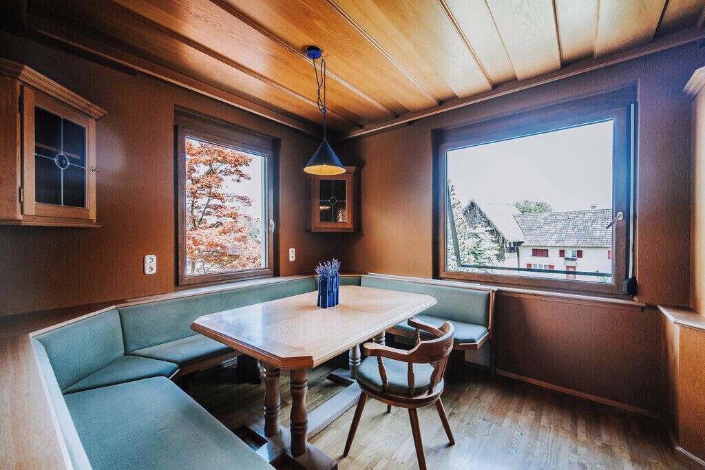 Executive Apartment | Dining
