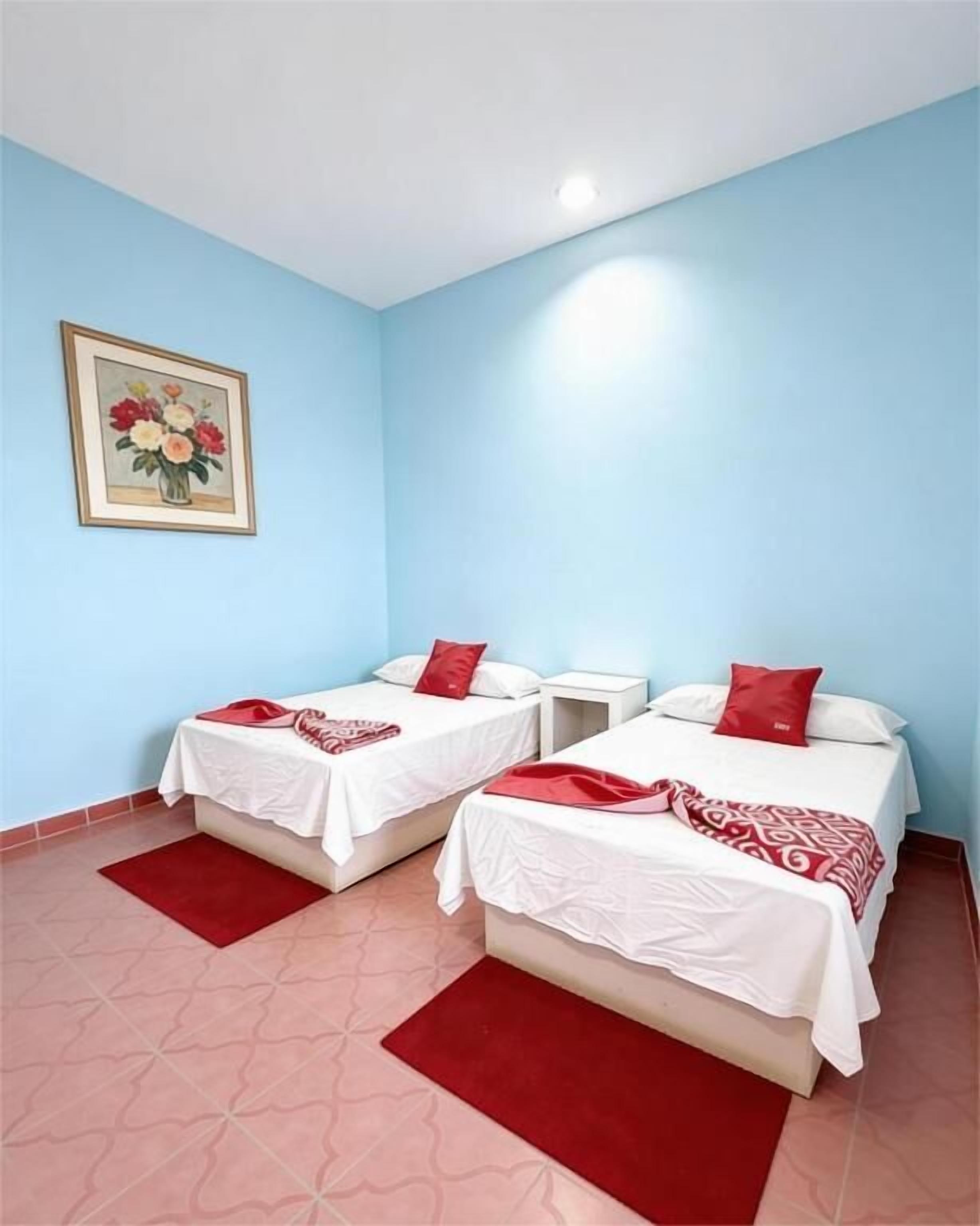 Basic Double Room | Bed sheets