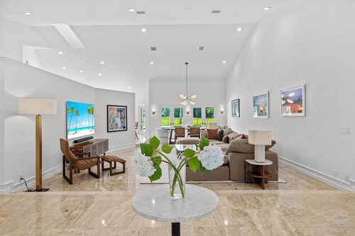 Restoration Hardware Home on PGA National Golf Course with Salt Water Pool