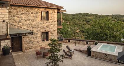 Villa De Madeleine - Stone villa Jacuzzi