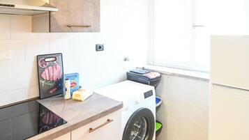 Appartement, 2 chambres, balcon | Cuisine privée