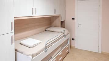 Apartemen, 2 kamar tidur, balkon | Wi-Fi gratis