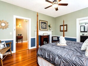 Suite Supérieure, 2 chambres, salle de bains attenante, vue vallée | Matelas mémoire de forme, fer et planche à repasser, Wi-Fi gratuit
