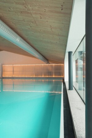 Indoor pool - Pezid - ein Nest, viele Flügel (Serfaus)