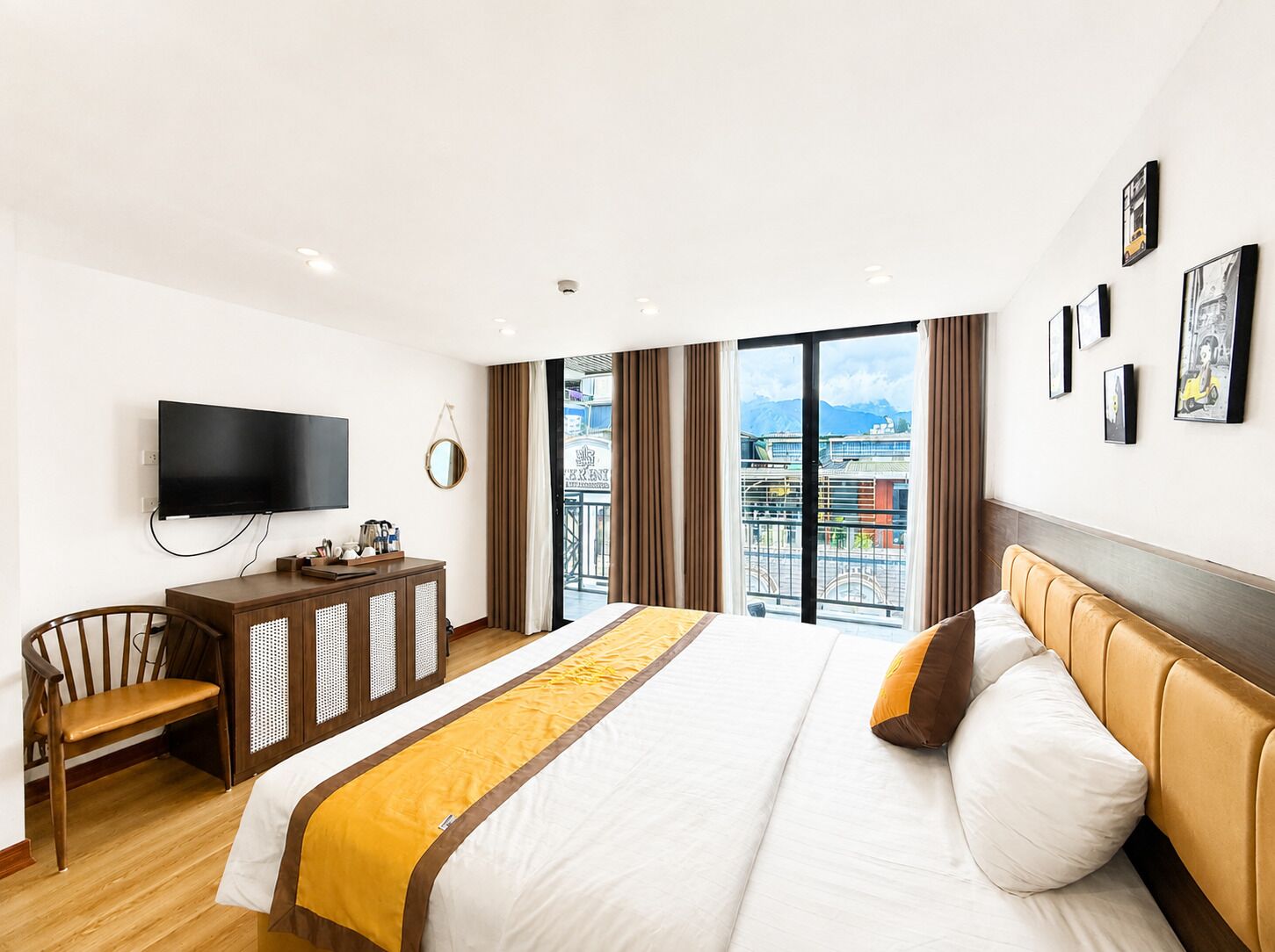 Deluxe Double With Balcony & City View