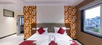 Lumis Beach Hotel