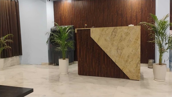 Deluxe Double Room | Interior - Hotel Airport Inn (Lucknow)
