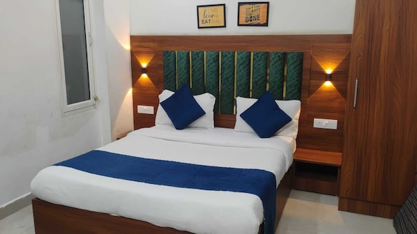 Deluxe Double Room - Hotel Airport Inn (Lucknow)