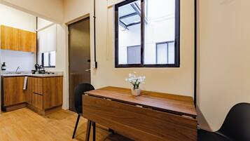 Suite | Dining